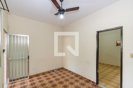 Sala de apartamento para alugar com 2 quartos, 59m² em Brás de Pina, Rio de Janeiro