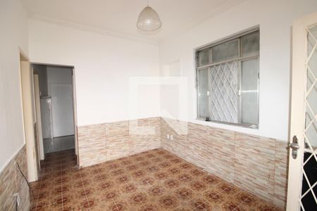 Sala de casa para alugar com 3 quartos, 250m² em Irajá, Rio de Janeiro