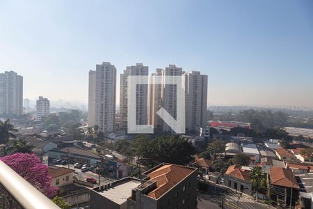 Varanda e área de serviço - Vista de kitnet/studio para alugar com 1 quarto, 38m² em Vila Augusta, Guarulhos