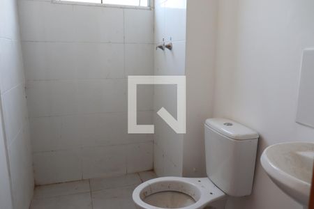 Banheiro de apartamento à venda com 2 quartos, 49m² em Feitoria, São Leopoldo