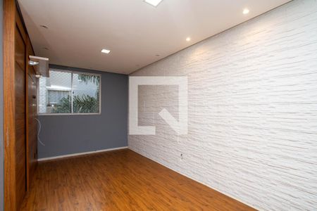 Sala de apartamento para alugar com 2 quartos, 45m² em Jardim Presidente Dutra, Guarulhos