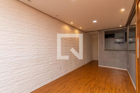 Sala de apartamento para alugar com 2 quartos, 45m² em Jardim Presidente Dutra, Guarulhos