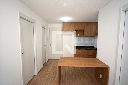 Sala de apartamento para alugar com 2 quartos, 34m² em Socorro, São Paulo