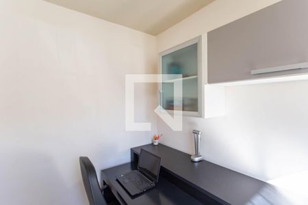 Quarto 1 de apartamento para alugar com 2 quartos, 90m² em Jardim Vitória, Belo Horizonte