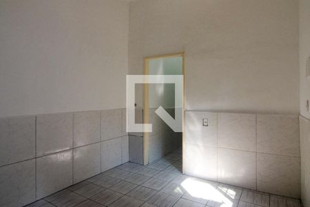 Sala/Quarto de casa para alugar com 1 quarto, 30m² em Vila São Luis, Duque de Caxias