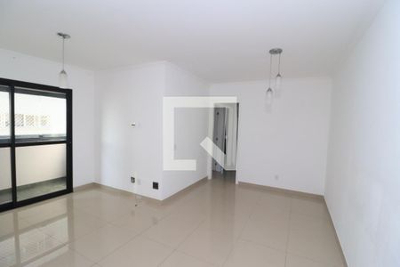 Sala de TV de apartamento para alugar com 3 quartos, 70m² em Vila Esperança, São Paulo