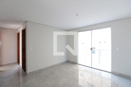 Sala de apartamento à venda com 3 quartos, 88m² em Heliópolis, Belo Horizonte