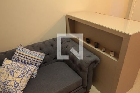 Sala de apartamento à venda com 2 quartos, 47m² em Vila Cloris, Belo Horizonte