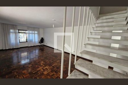 Casa à venda com 3 quartos, 161m² em Santo Amaro, São Paulo