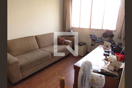 Apartamento para alugar com 77m², 2 quartos e 2 vagasSala