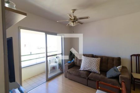 Salas de apartamento à venda com 3 quartos, 74m² em Vila Anhanguera, Campinas
