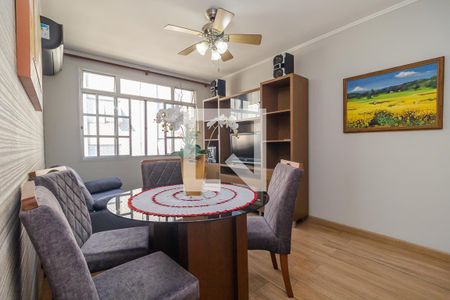 Sala de apartamento para alugar com 2 quartos, 64m² em Medianeira, Porto Alegre