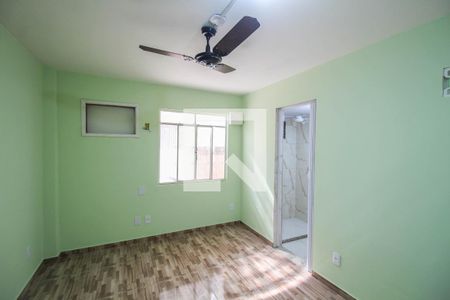 Suíte  de casa para alugar com 2 quartos, 76m² em Jacutinga, Mesquita