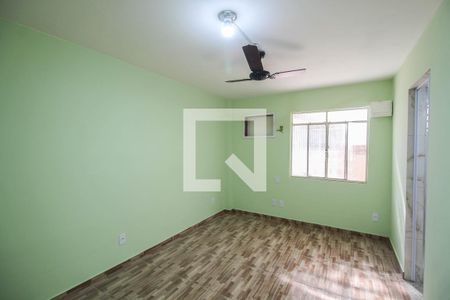 Suíte  de casa para alugar com 2 quartos, 76m² em Jacutinga, Mesquita