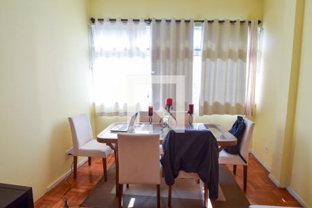 Sala de apartamento para alugar com 3 quartos, 124m² em Leblon, Rio de Janeiro