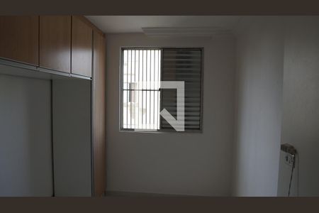 Quarto 1 de apartamento para alugar com 2 quartos, 48m² em Jardim Umuarama, São Paulo