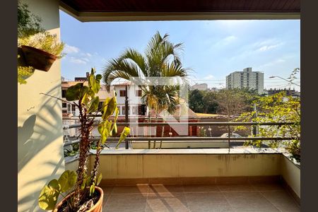 Sacada de casa à venda com 4 quartos, 324m² em Campestre, Santo André