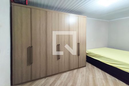 Quarto de apartamento para alugar com 2 quartos, 55m² em Feitoria, São Leopoldo