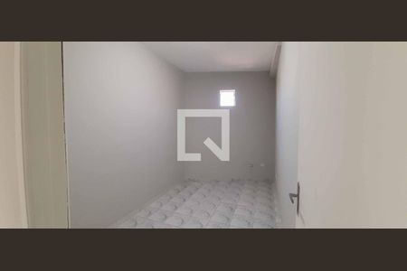 Quarto 1 de kitnet/studio para alugar com 2 quartos, 40m² em Jaguaribe, Osasco