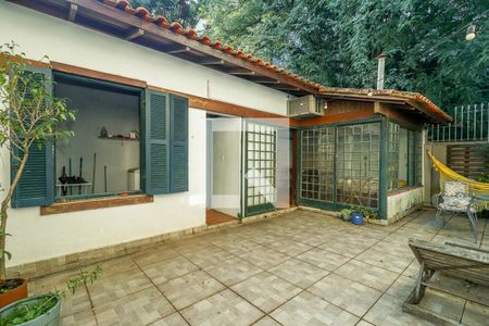 Fundos de apartamento à venda com 2 quartos, 81m² em Petrópolis, Porto Alegre