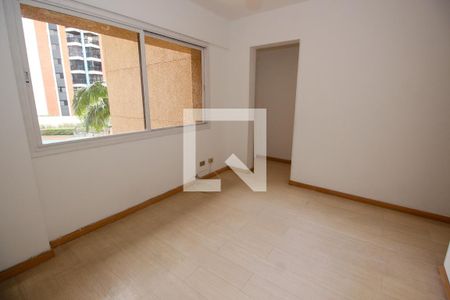 Sala de TV de apartamento para alugar com 3 quartos, 240m² em Vila Sonia, São Paulo