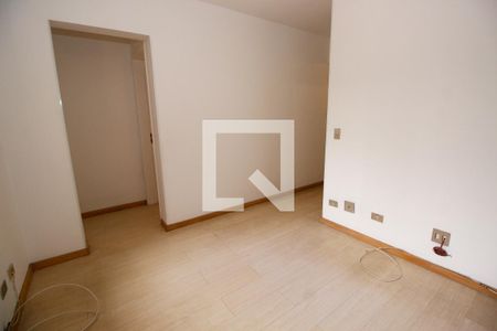 Sala de TV de apartamento para alugar com 3 quartos, 240m² em Vila Sonia, São Paulo