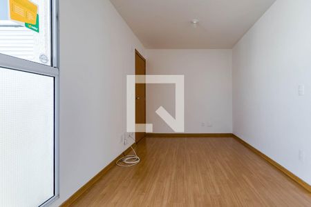 Sala de apartamento para alugar com 2 quartos, 43m² em Jardim Cintia, Mogi das Cruzes