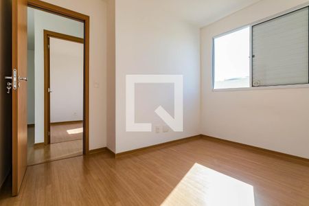 Quarto 1  de apartamento para alugar com 2 quartos, 43m² em Jardim Cintia, Mogi das Cruzes