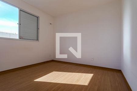 Quarto 1  de apartamento para alugar com 2 quartos, 43m² em Jardim Cintia, Mogi das Cruzes