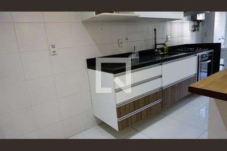 Cozinha de apartamento para alugar com 3 quartos, 92m² em Barra Olímpica, Rio de Janeiro