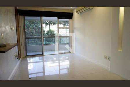 Sala de apartamento para alugar com 3 quartos, 92m² em Barra Olímpica, Rio de Janeiro