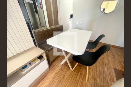 Sala de apartamento à venda com 2 quartos, 50m² em Vila Municipal, Jundiaí