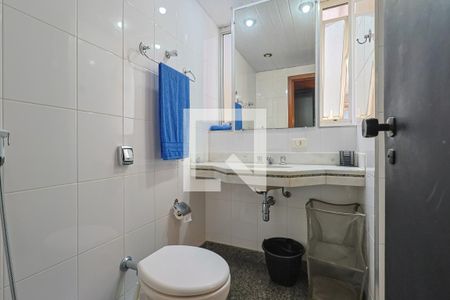 Banheiro  de apartamento para alugar com 1 quarto, 38m² em Funcionários, Belo Horizonte