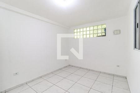 Quarto 1 de casa para alugar com 3 quartos, 55m² em Jardim São Luís, São Paulo