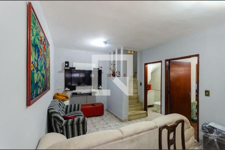 Sala de casa à venda com 3 quartos, 140m² em Jardim Peri, São Paulo