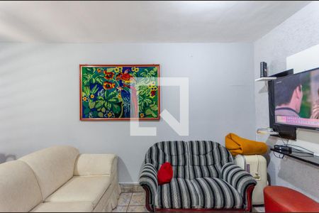 Sala de casa à venda com 3 quartos, 140m² em Jardim Peri, São Paulo