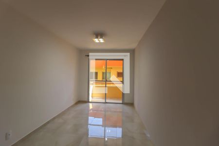 Sala de apartamento para alugar com 2 quartos, 69m² em Jardim Colonia, Jundiaí