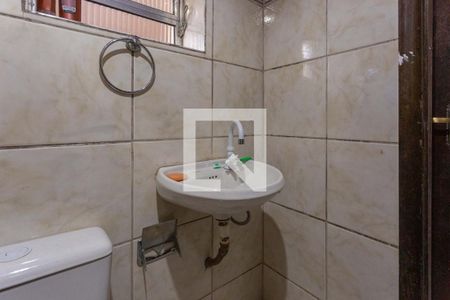 Banheiro de casa para alugar com 1 quarto, 80m² em Partenon, Porto Alegre