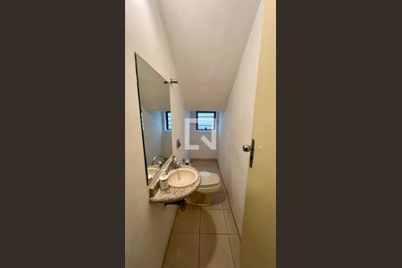 Lavabo de casa para alugar com 3 quartos, 260m² em Pinheiros, São Paulo