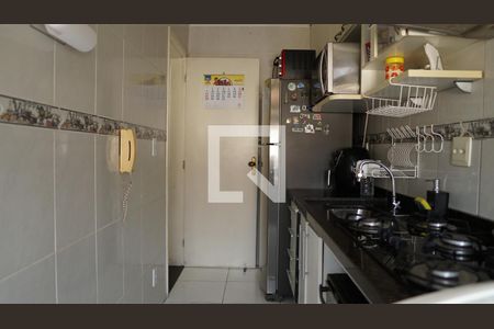 Cozinha de apartamento à venda com 3 quartos, 56m² em Paraisópolis, São Paulo