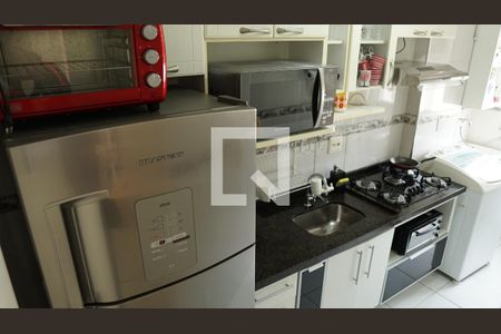 Cozinha de apartamento à venda com 3 quartos, 56m² em Paraisópolis, São Paulo