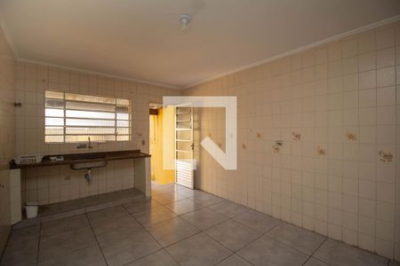 Casa para alugar com 2 quartos, 110m² em Vila Souza, São Paulo