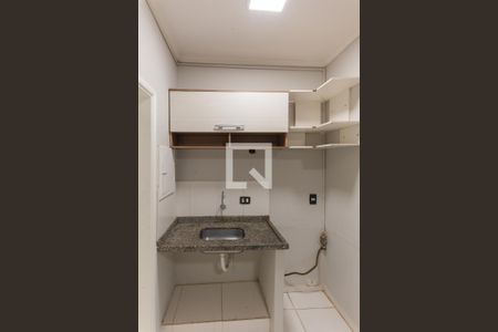 Cozinha de apartamento para alugar com 1 quarto, 45m² em Centro, Campinas