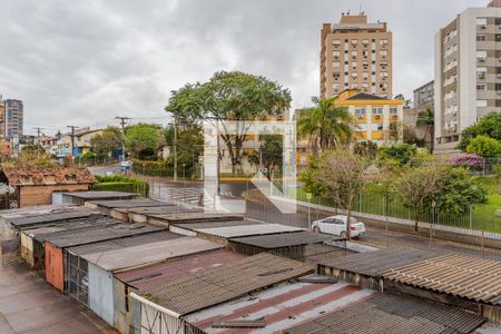 Quarto 1 de apartamento à venda com 2 quartos, 88m² em Vila Ipiranga, Porto Alegre