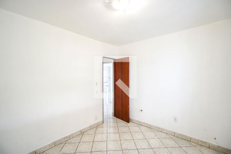 Quarto 01 de casa de condomínio para alugar com 2 quartos, 100m² em Vila Aricanduva, São Paulo