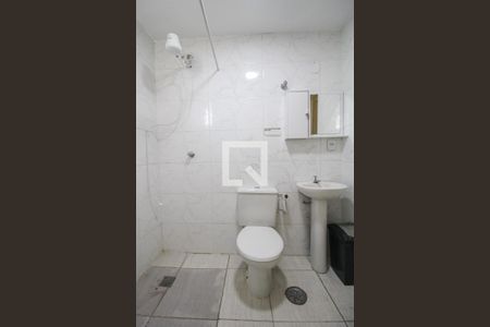 Banheiro de kitnet/studio à venda com 1 quarto, 45m² em Centro, Campinas