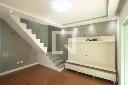 Sala de casa para alugar com 3 quartos, 180m² em Guaratiba, Rio de Janeiro