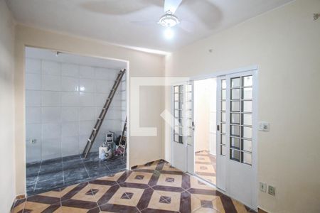 Sala de casa para alugar com 2 quartos, 80m² em Nova Cidade, Nilópolis