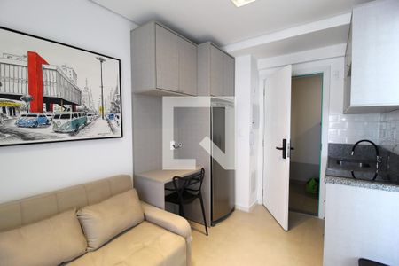 Sala/Cozinha de kitnet/studio para alugar com 1 quarto, 27m² em Vila Nova Conceição, São Paulo