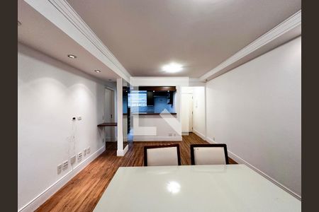 Sala de apartamento para alugar com 2 quartos, 90m² em Santo Amaro, São Paulo